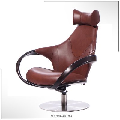 Дизайнерское кресло для гостиной с основанием из металла Apriori R в современном стиле (AD-51)